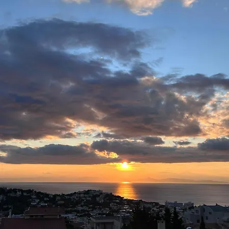 Santorini Style *