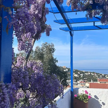 Holiday home Santorini Style Saronida